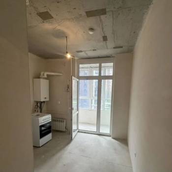 Продается 1-комнатная квартира, 37 м²