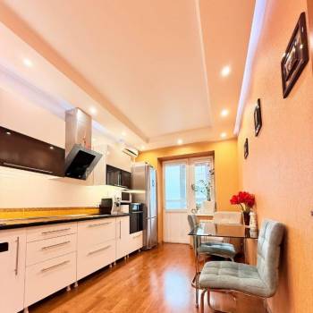 Продается 3-х комнатная квартира, 95 м²