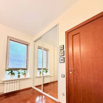 Продается 3-х комнатная квартира, 95 м²