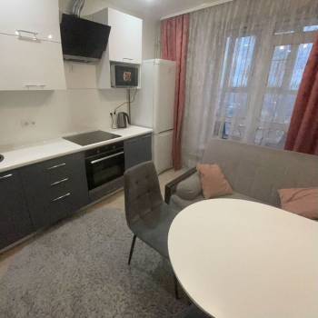 Продается 1-комнатная квартира, 35,5 м²