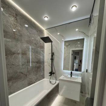 Продается Многокомнатная квартира, 71 м²
