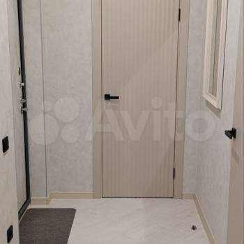 Сдается 1-комнатная квартира, 52 м²