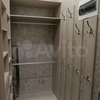 Сдается 1-комнатная квартира, 52 м²