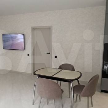 Сдается 1-комнатная квартира, 52 м²