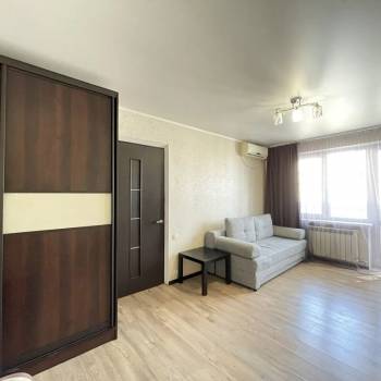 Продается 1-комнатная квартира, 30,4 м²
