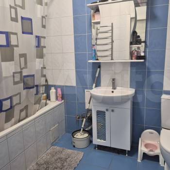 Продается 1-комнатная квартира, 49 м²