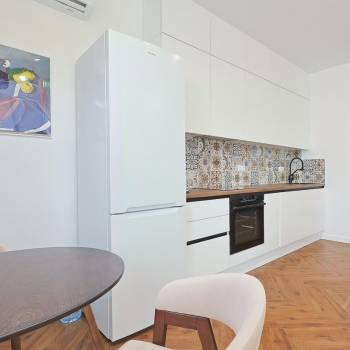 Сдается 1-комнатная квартира, 55 м²