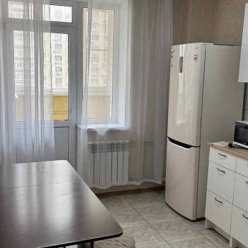 Сдается 1-комнатная квартира, 44 м²