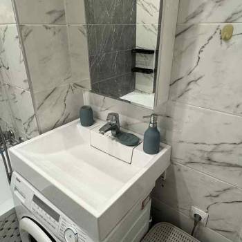 Сдается 1-комнатная квартира, 37 м²