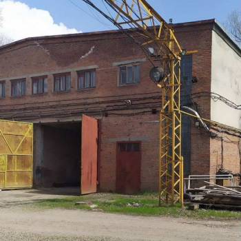 Сдается Нежилое помещение, 300 м²