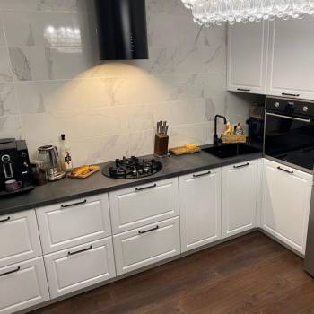 Продается 1-комнатная квартира, 46 м²