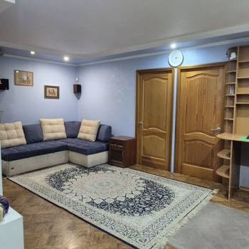 Продается 3-х комнатная квартира, 50,8 м²