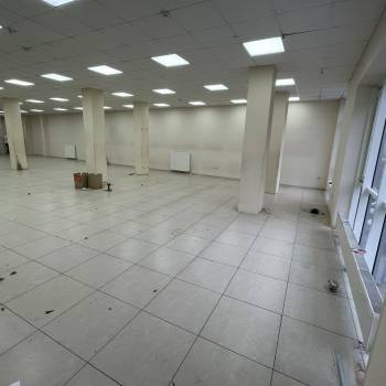 Сдается Нежилое помещение, 500 м²