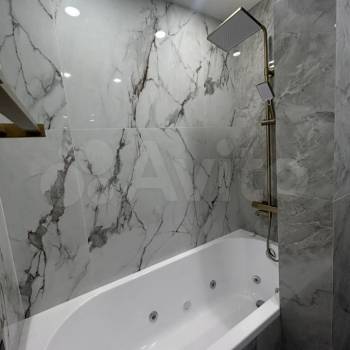 Продается Многокомнатная квартира, 102 м²