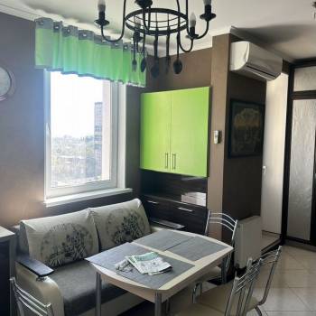 Сдается 1-комнатная квартира, 45 м²