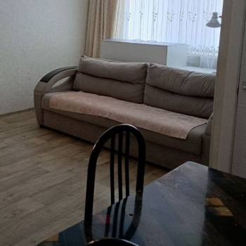 Продается 1-комнатная квартира, 45,6 м²