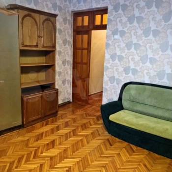 Сдается 1-комнатная квартира, 42 м²