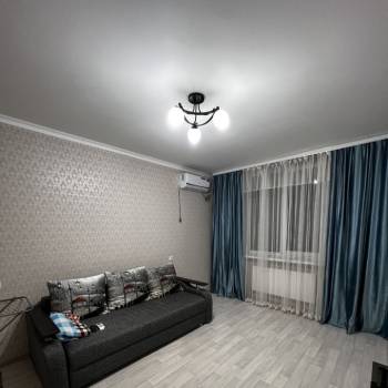 Сдается 1-комнатная квартира, 46 м²