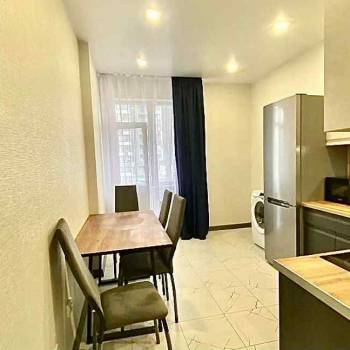 Сдается 1-комнатная квартира, 38 м²