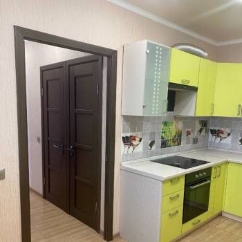 Сдается 1-комнатная квартира, 41 м²