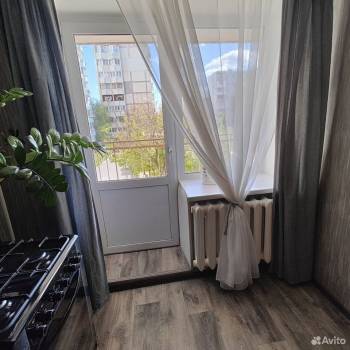 Продается 1-комнатная квартира, 48,8 м²