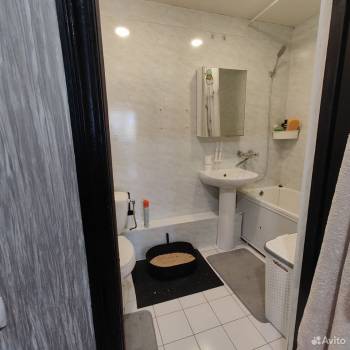 Продается 1-комнатная квартира, 48,8 м²