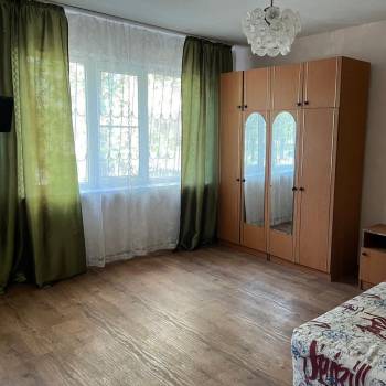 Сдается 1-комнатная квартира, 35 м²