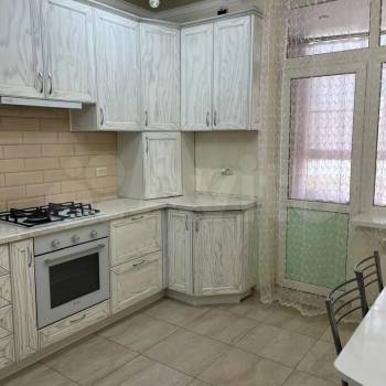 Сдается 1-комнатная квартира, 48 м²
