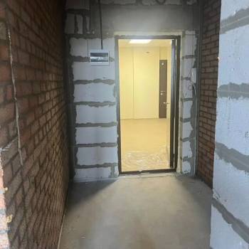 Продается 1-комнатная квартира, 38 м²