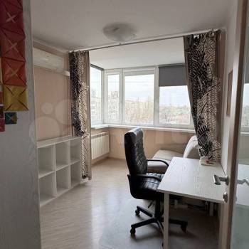 Продается Многокомнатная квартира, 85 м²