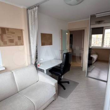 Продается Многокомнатная квартира, 85 м²