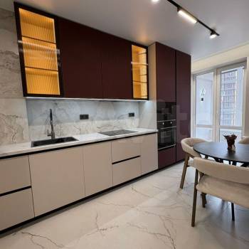 Продается 1-комнатная квартира, 44 м²