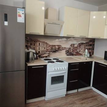 Продается 1-комнатная квартира, 37 м²