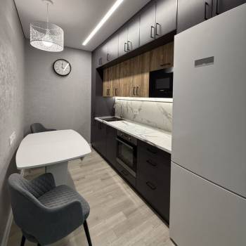 Продается 1-комнатная квартира, 40,4 м²