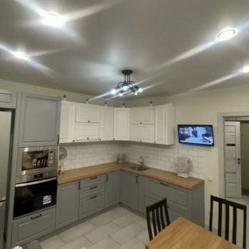 Продается 1-комнатная квартира, 44 м²