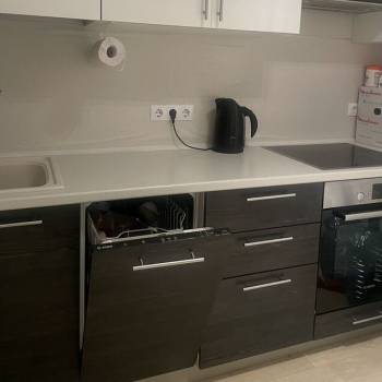 Продается 1-комнатная квартира, 38 м²