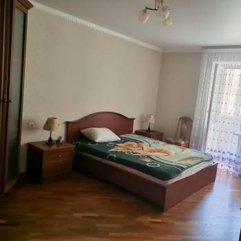 Продается 3-х комнатная квартира, 109 м²