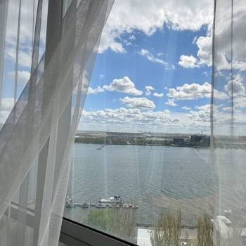 Продается 1-комнатная квартира, 40 м²