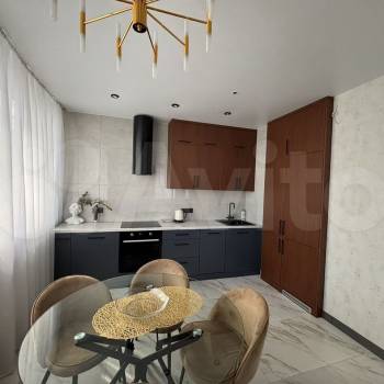 Сдается Многокомнатная квартира, 110 м²