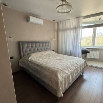 Сдается Многокомнатная квартира, 110 м²