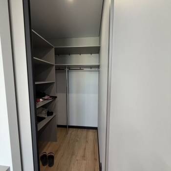 Продается 1-комнатная квартира, 44 м²