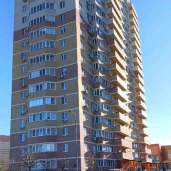 Сдается 1-комнатная квартира, 38 м²