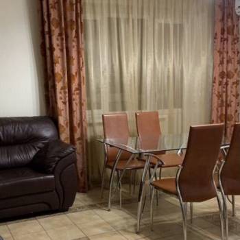 Сдается 1-комнатная квартира, 45 м²