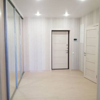 Сдается 1-комнатная квартира, 49 м²