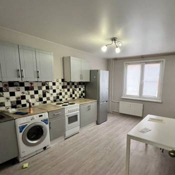 Сдается 2-х комнатная квартира, 63 м²
