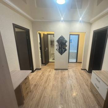 Сдается Многокомнатная квартира, 100 м²