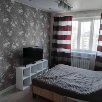 Сдается 1-комнатная квартира, 43 м²