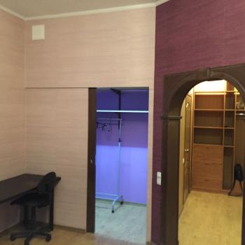 Сдается 1-комнатная квартира, 42 м²