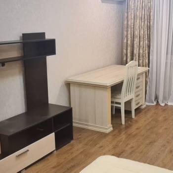 Сдается 1-комнатная квартира, 46 м²