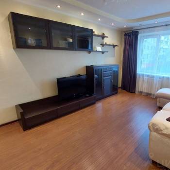 Сдается Многокомнатная квартира, 64,9 м²